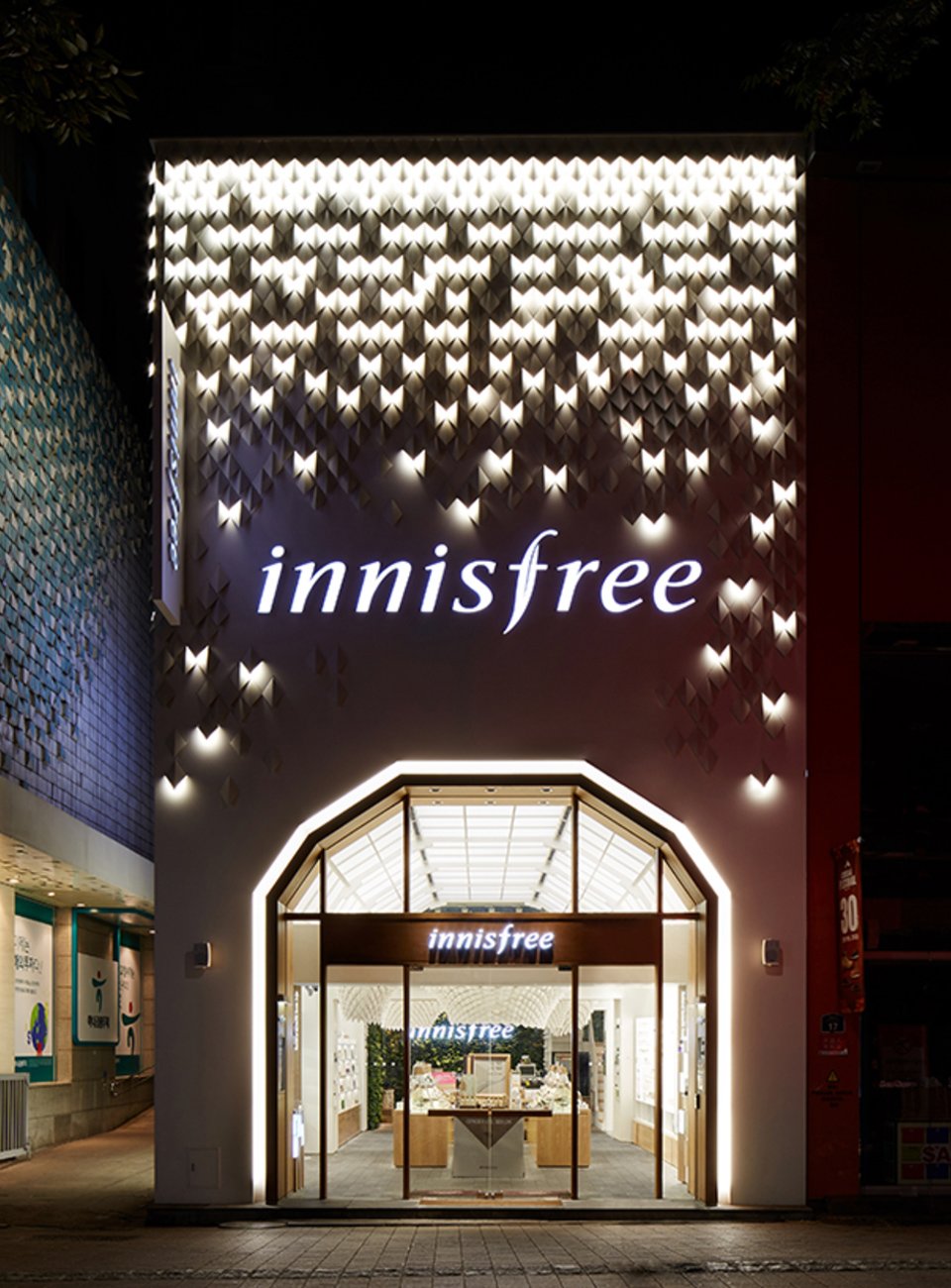 innisfree Myeongdong Flagship Store Renewal Open 이니스프리 명동 플래그십 스토어 리뉴얼 오픈 image7-2