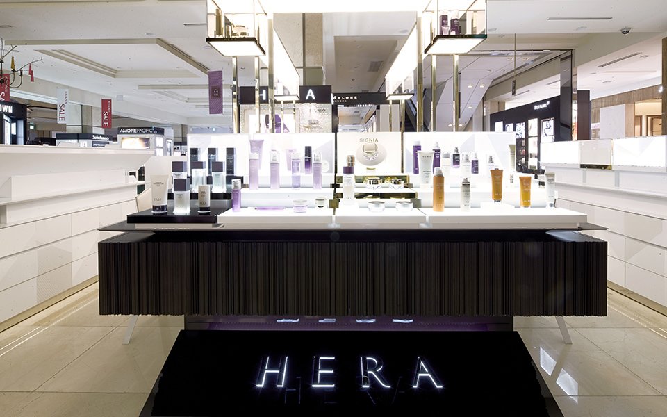 HERA at Sogong Lotte Department Store 헤라 롯데백화점 소공동점 image2-1