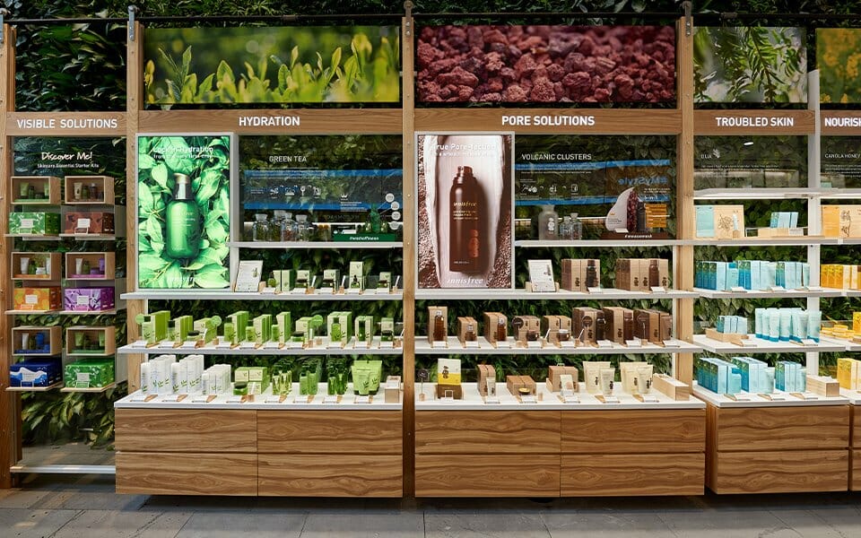 Innisfree opens flagship store in New York 이니스프리 뉴욕 유니온스퀘어 플래그십 스토어 image6-33