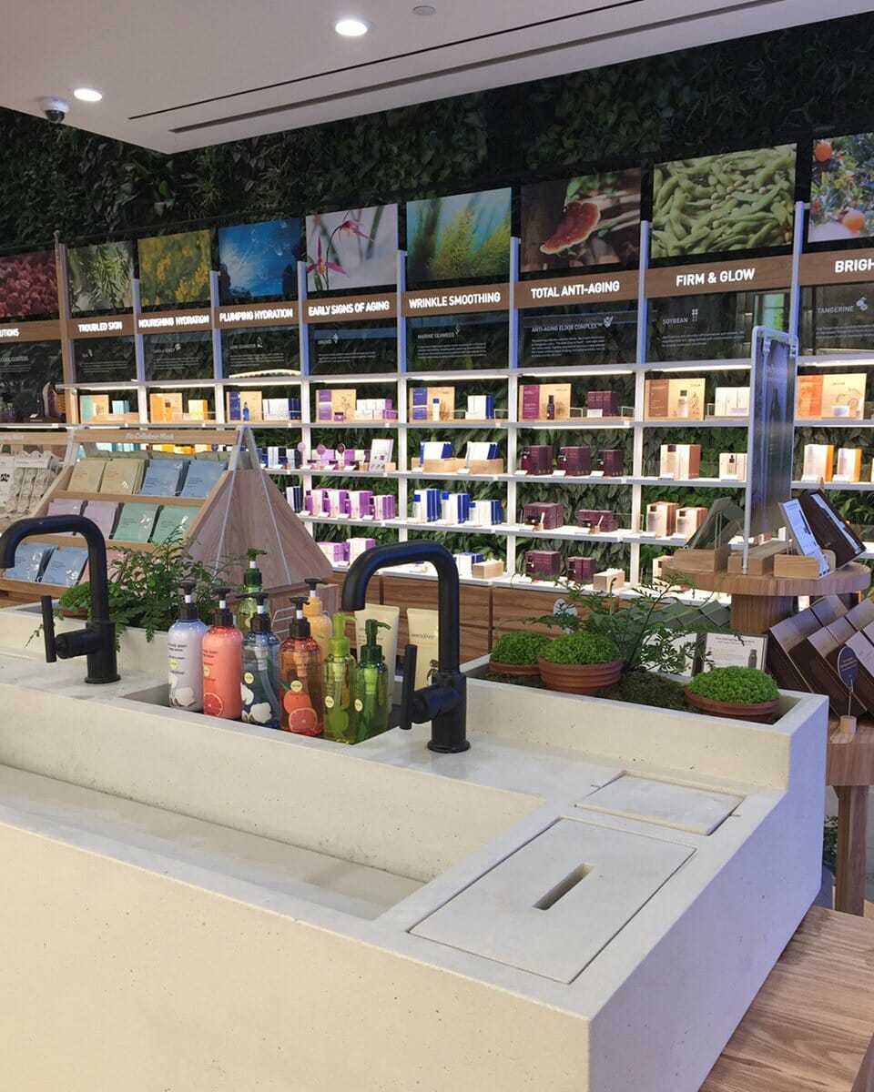 Innisfree opens flagship store in New York 이니스프리 뉴욕 유니온스퀘어 플래그십 스토어 image11-8