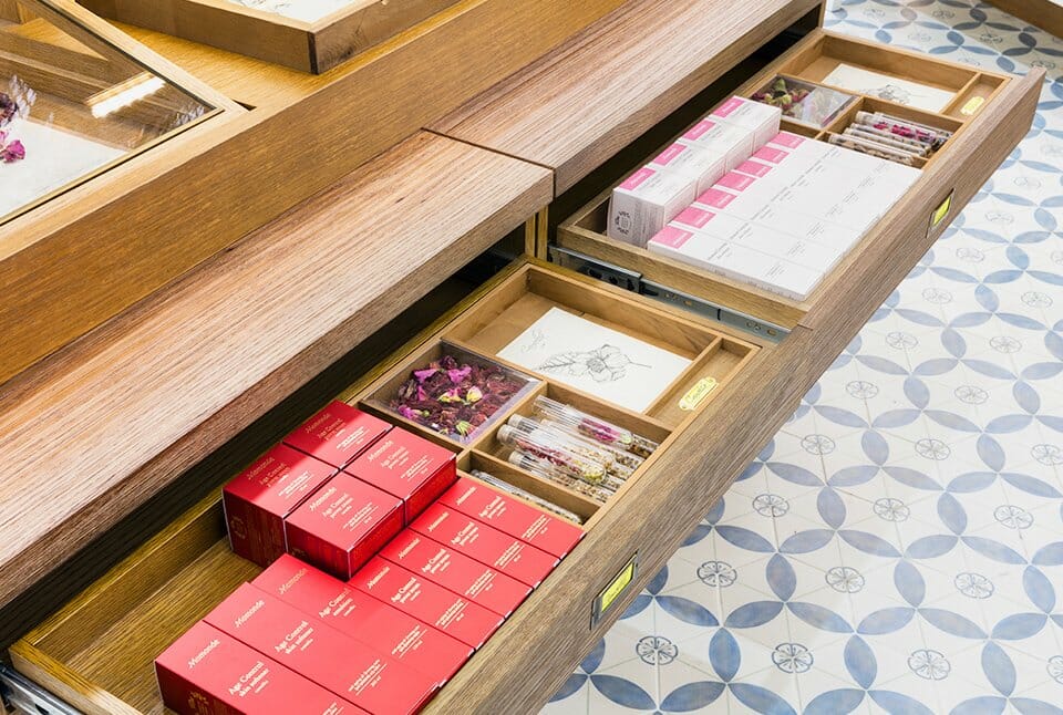 Mamonde Flagship store 'Mamonde Boutique' in Myeongdong 명동 마몽드 플래그십스토어 '마몽드 부티크' image6-40