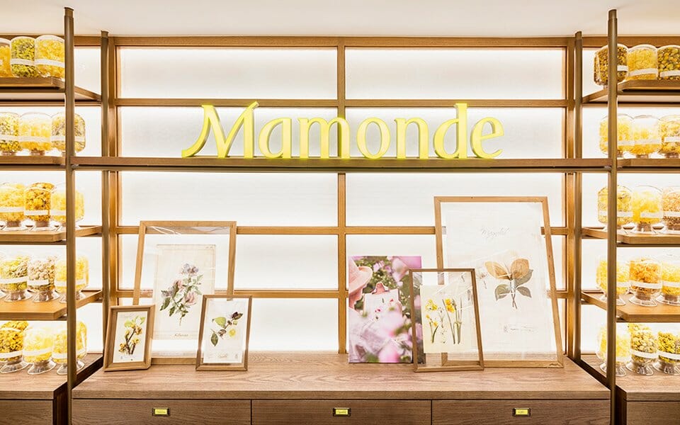 Mamonde Flagship store 'Mamonde Boutique' in Myeongdong 명동 마몽드 플래그십스토어 '마몽드 부티크' image2-79