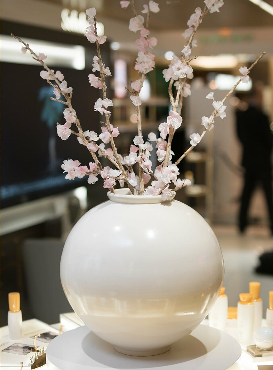 Sulwhasoo to open its first store at Paris’ Galeries Lafayette 설화수 프랑스 라파예뜨 런칭 image5-47