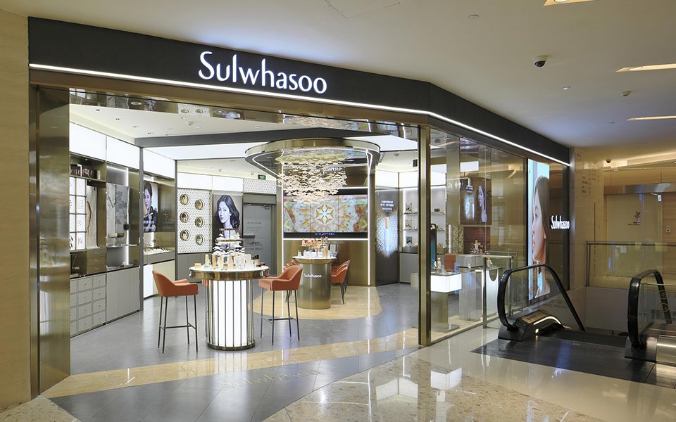 Sulwhasoo Store in IFC Mall Opens in Shanghai, China 설화수 중국 상해 IFC 몰 매장 오픈 image2-106