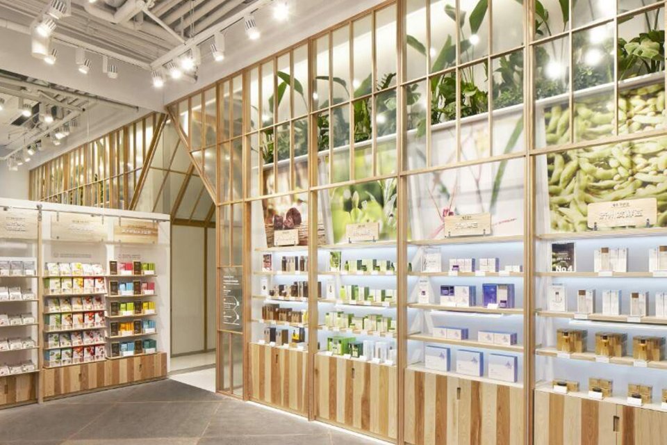 Innisfree Flagship Store Open in Shanghai HongYi Plaza 이니스프리 상해 홍이 플라자 플래그십 스토어 오픈 image2-116