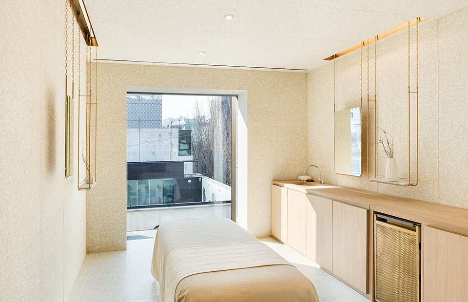 Sulwhasoo flagship store open in Seoul 설화수 플래그십 스토어 오픈 image7-41