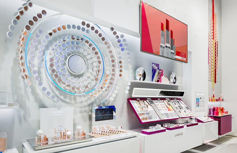 LANEIGE Flagship Store Open in Myeongdong 라네즈 명동 플래그십 스토어 오픈 image5-87