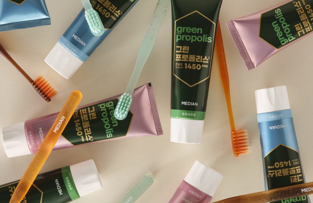 MEDIAN Green propolis Whole family Toothpaste's work list thumbnail