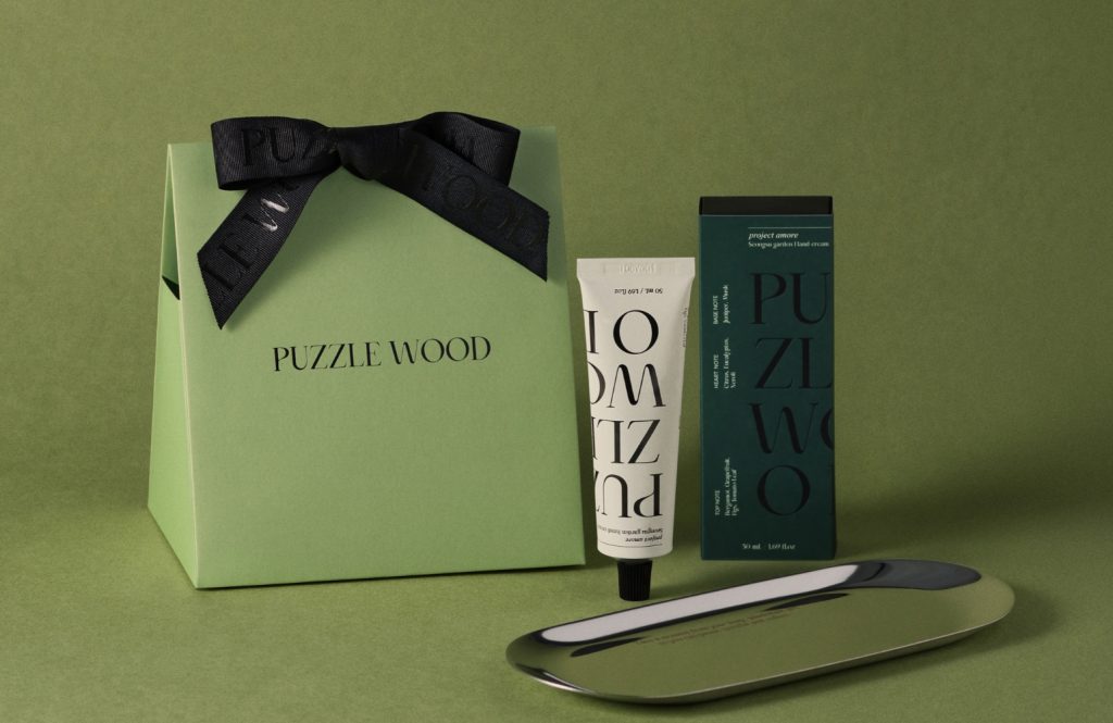 PUZZLE WOOD gift package for Kakaotalk's work list thumbnail