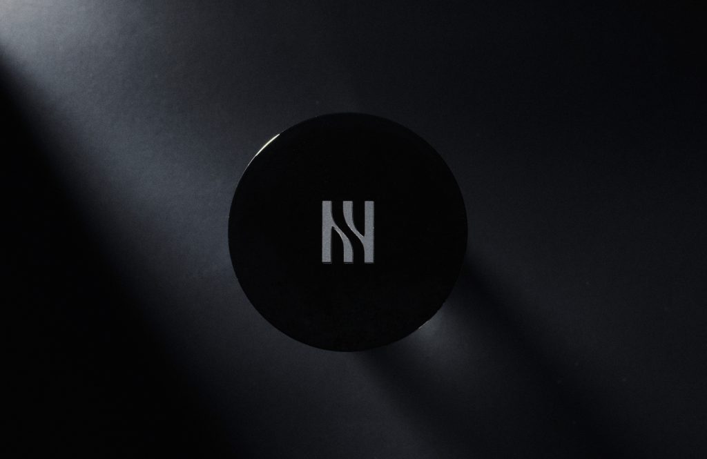 “I CAN GO ANYWHERE”<br/>HERA NEW Black Cushion Foundation Product Design's work list thumbnail