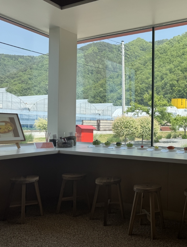 BY25 Creative Center Insight Tour  BY25 크리에이티브센터 인사이트투어 25_32_07_sld_01