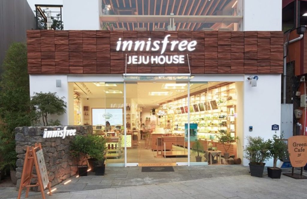 Innisfree Jeju house in Samchungdong's work list thumbnail