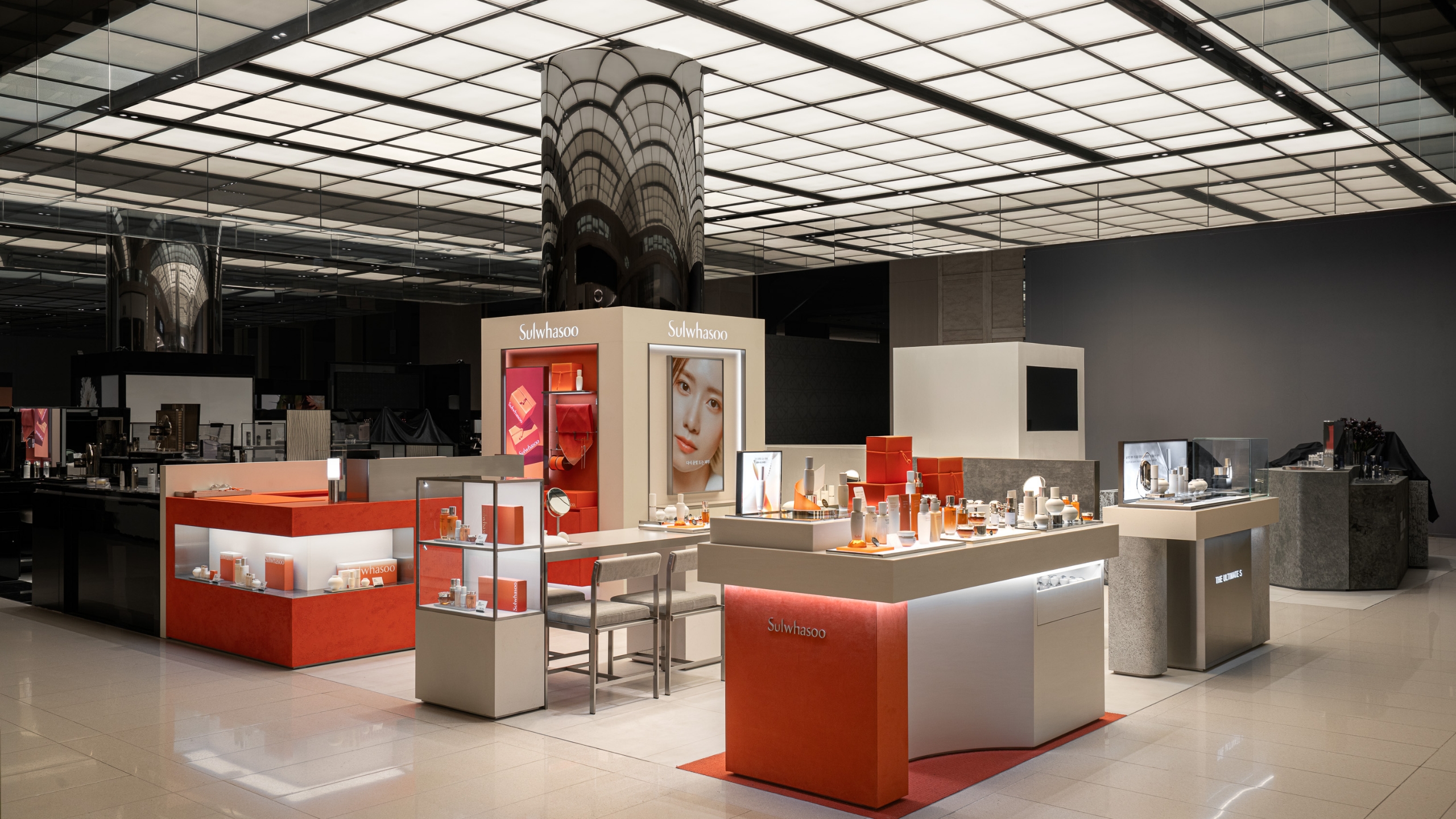 <span style="color:#ffffff">Sulwhasoo S.I Design Upgrade : SHINSEGAE THE MAIN</span>