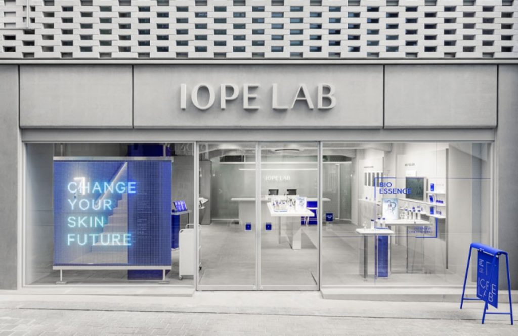 IOPE LAB TAILORED SOLUTION's work list thumbnail