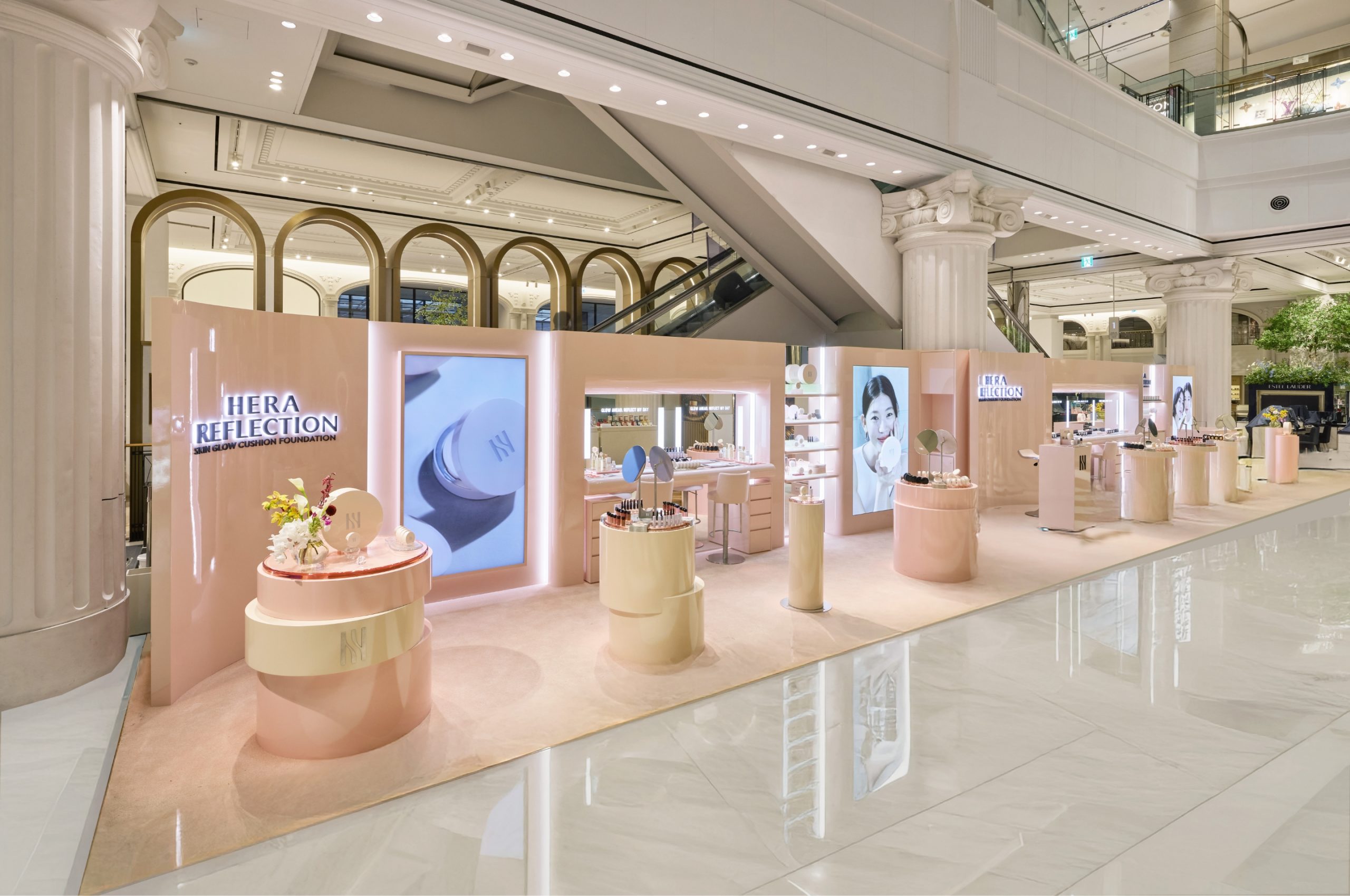 HERA Reflection Skin Glow Cushion Foundation Pop-up Store 헤라 리플렉션 스킨 글로우 쿠션 파운데이션 팝업 스토어 25_29_00_sld_00