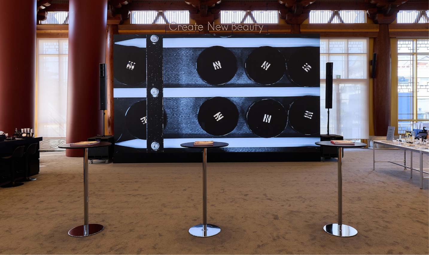 APEC CEO Summit: K-Beauty Pavilion by AMOREPACIFIC APEC CEO 서밋: 아모레퍼시픽 K-뷰티 파빌리온 25_56_05