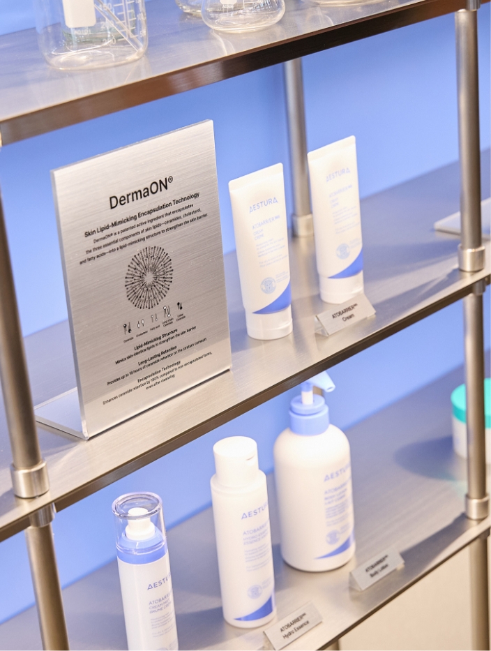 APEC CEO Summit: K-Beauty Pavilion by AMOREPACIFIC APEC CEO 서밋: 아모레퍼시픽 K-뷰티 파빌리온 25_56_25_da2_00