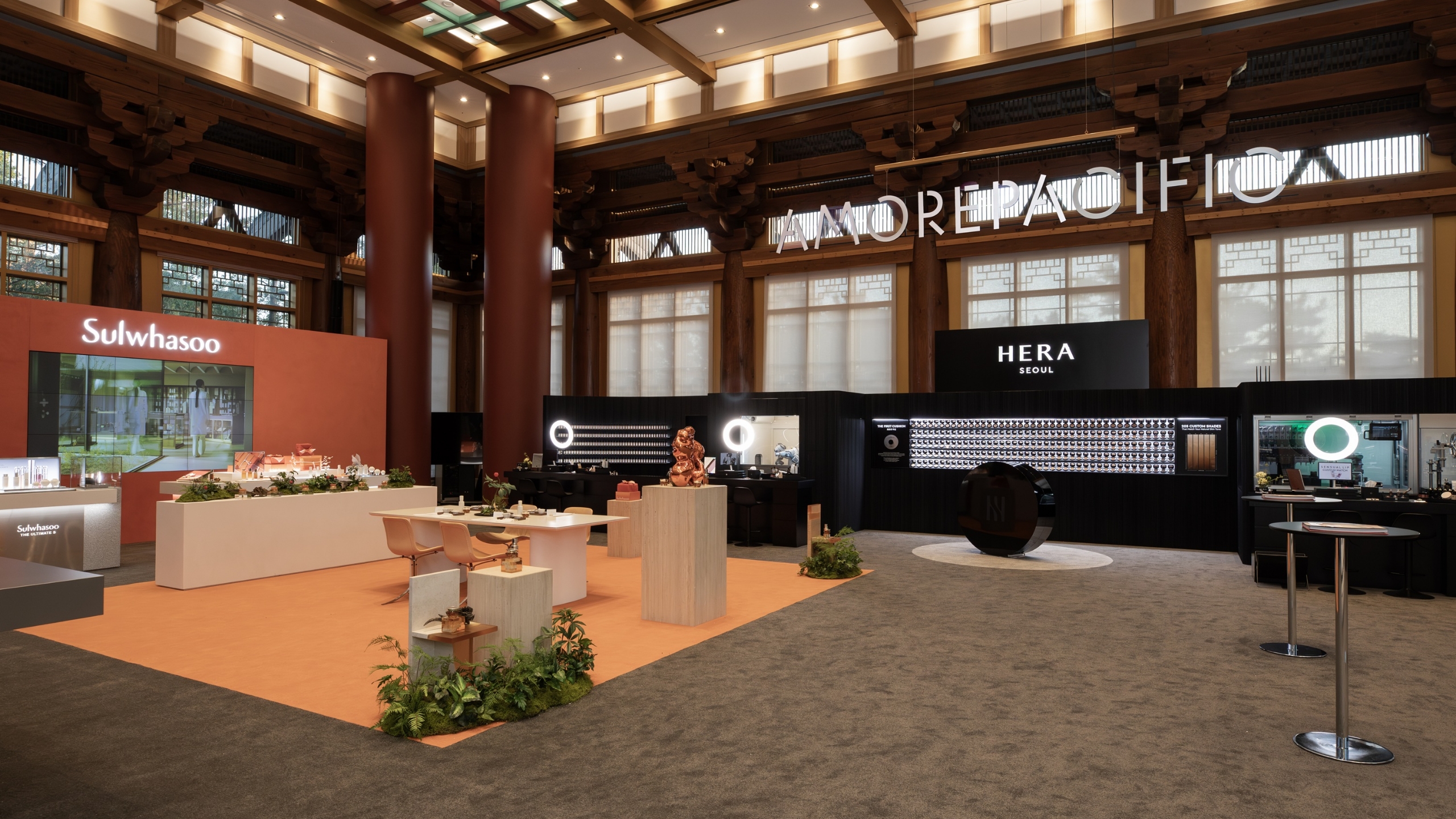 <span style="color:#ffffff">APEC CEO Summit: K-Beauty Pavilion by AMOREPACIFIC</span>