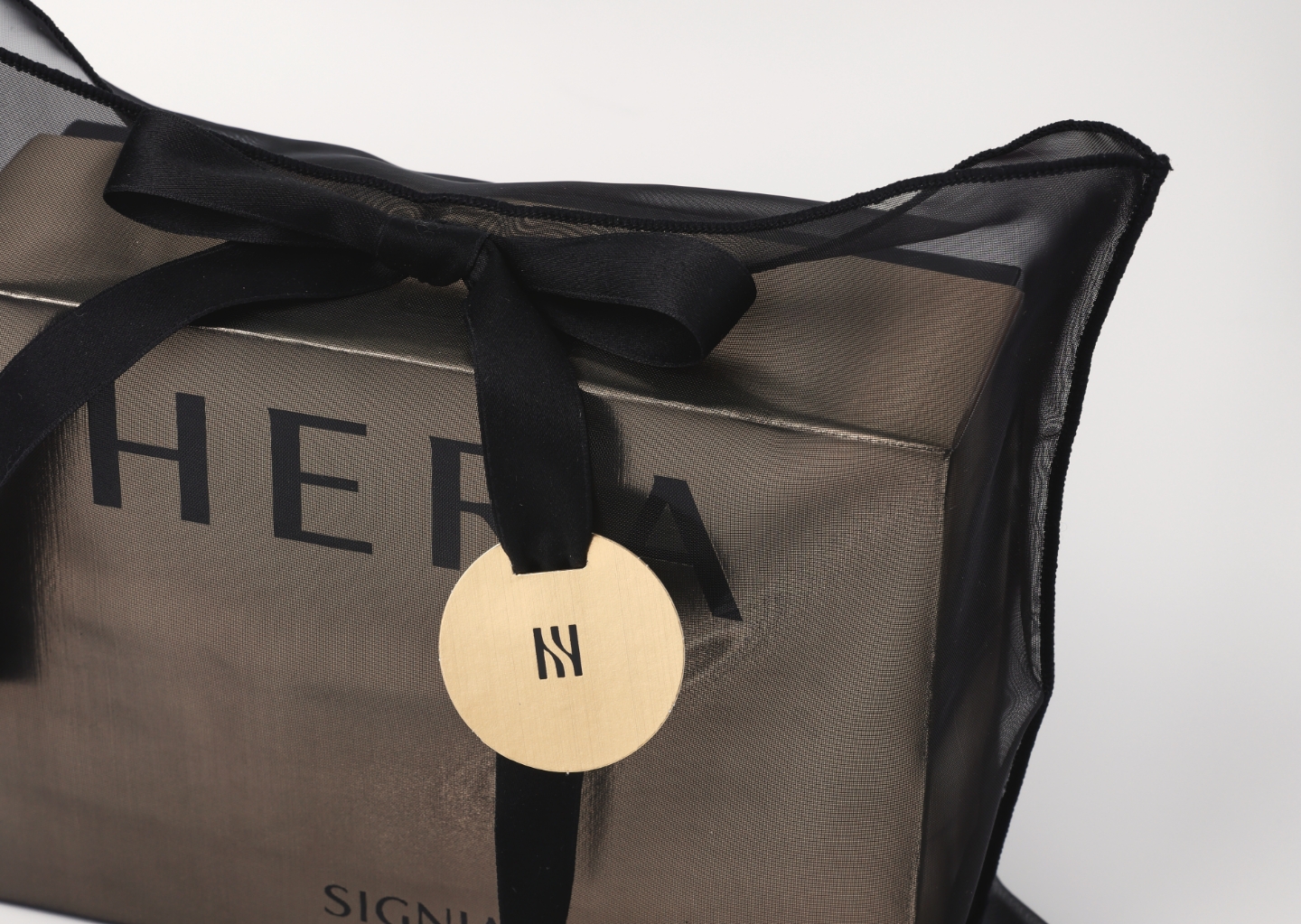 HERA Gifting Ritual : Layered with Heart 헤라 추석 기프팅 포장재 디자인 25_60_00