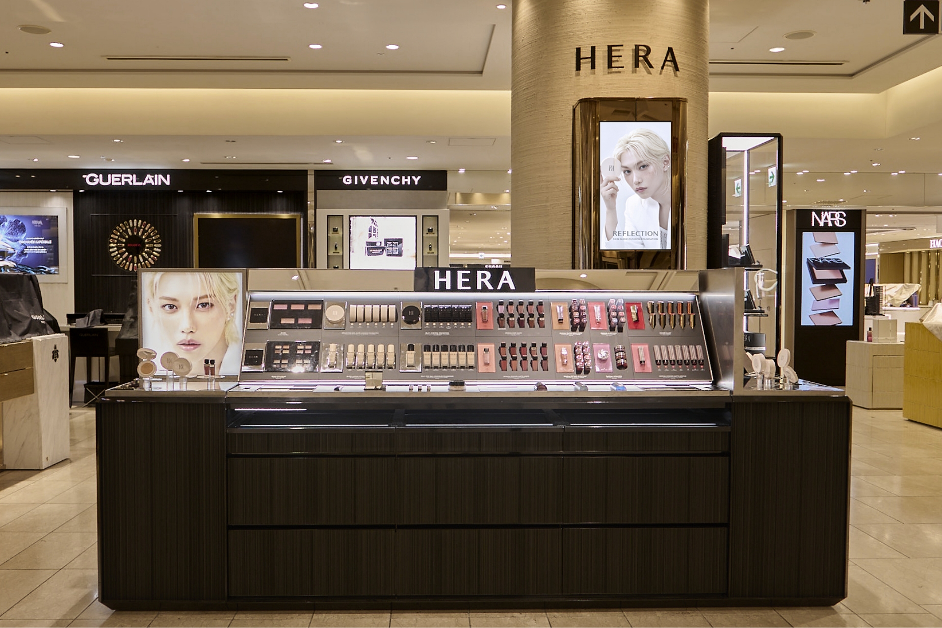 HERA Opens at Tokyo Mitsukoshi Ginza Department Store 헤라 긴자 미츠코시 백화점 오픈 25_61_05