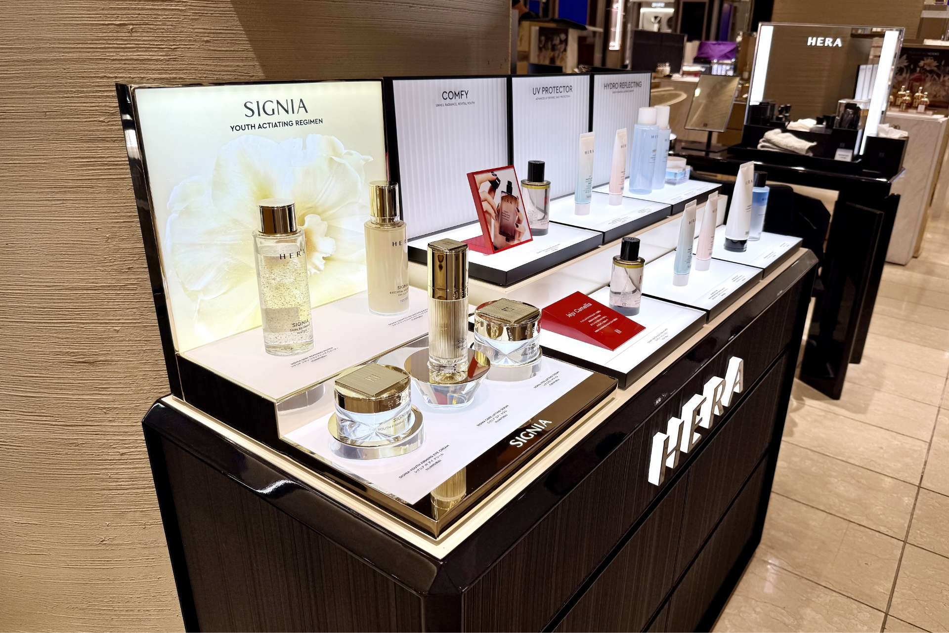 HERA Opens at Tokyo Mitsukoshi Ginza Department Store 헤라 긴자 미츠코시 백화점 오픈 25_61_07