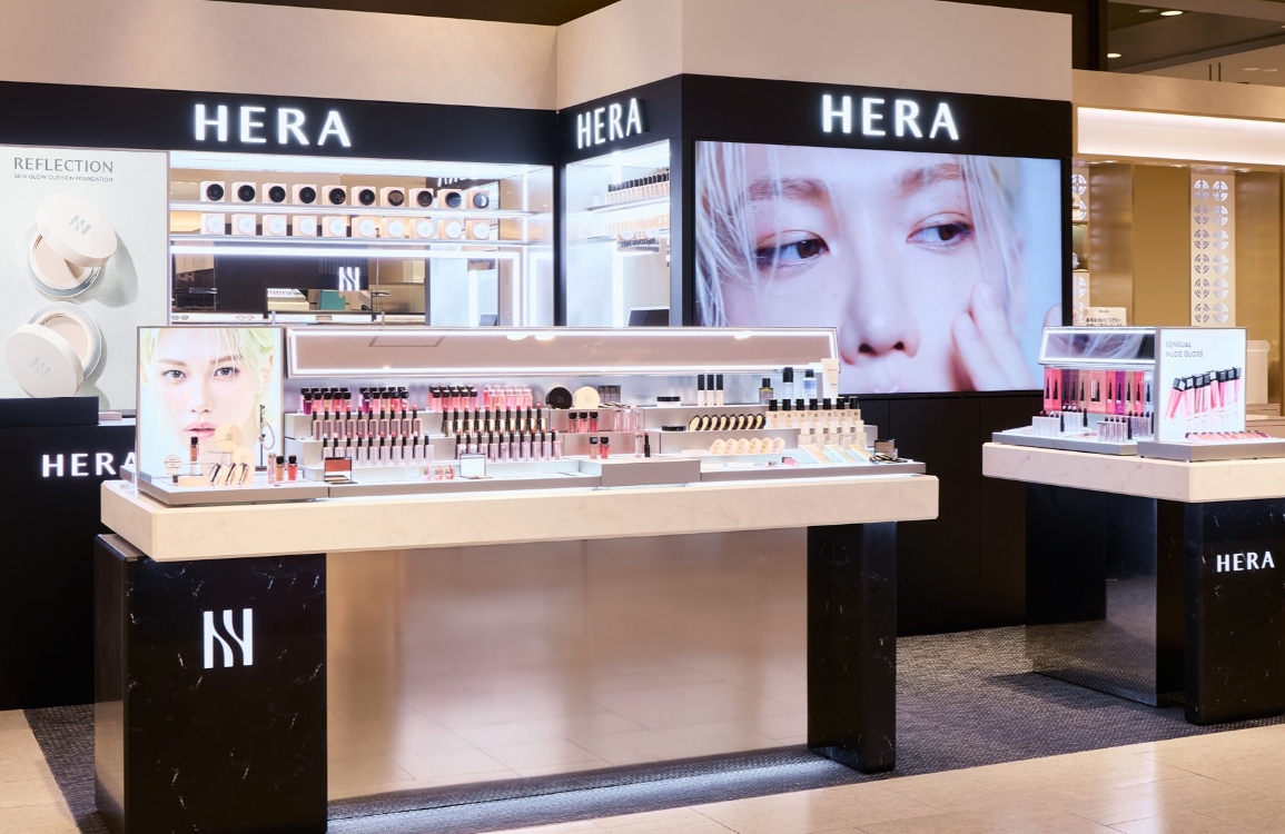 HERA Launches First Japan Store at Hankyu Umeda's work list thumbnail