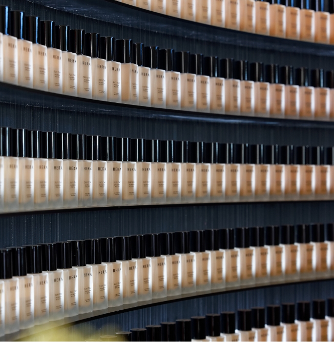 HERA Custom Match Service at APEC CEO Summit 2025 APEC CEO Summit 2025 헤라 커스텀 매치 25_63_01_da2_00