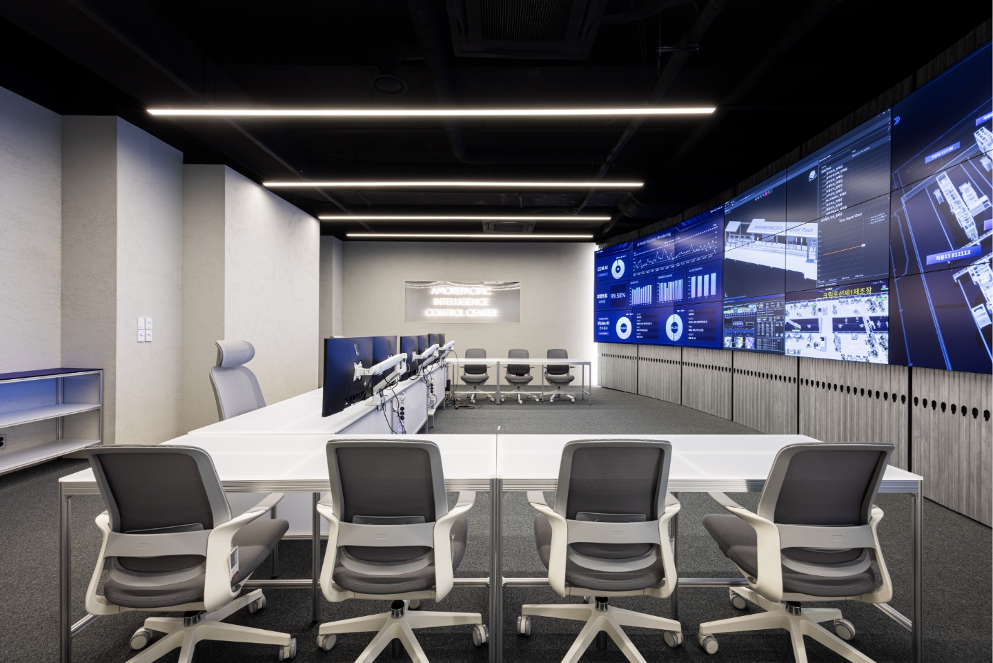 AMORE FACTORY Intelligence Control Center 아모레팩토리 인텔리전스 컨트롤 센터 25_71_10