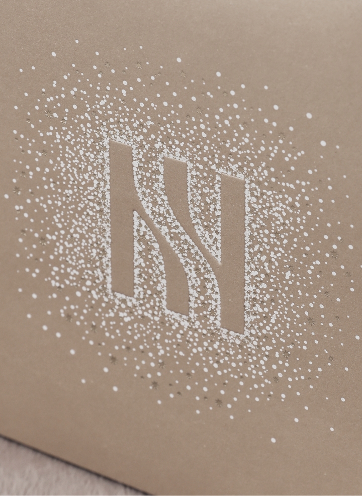 HERA 2025 Holiday collection All that Glam 헤라 25년 홀리데이 컬렉션 All that Glam 25_83_05_gird_02