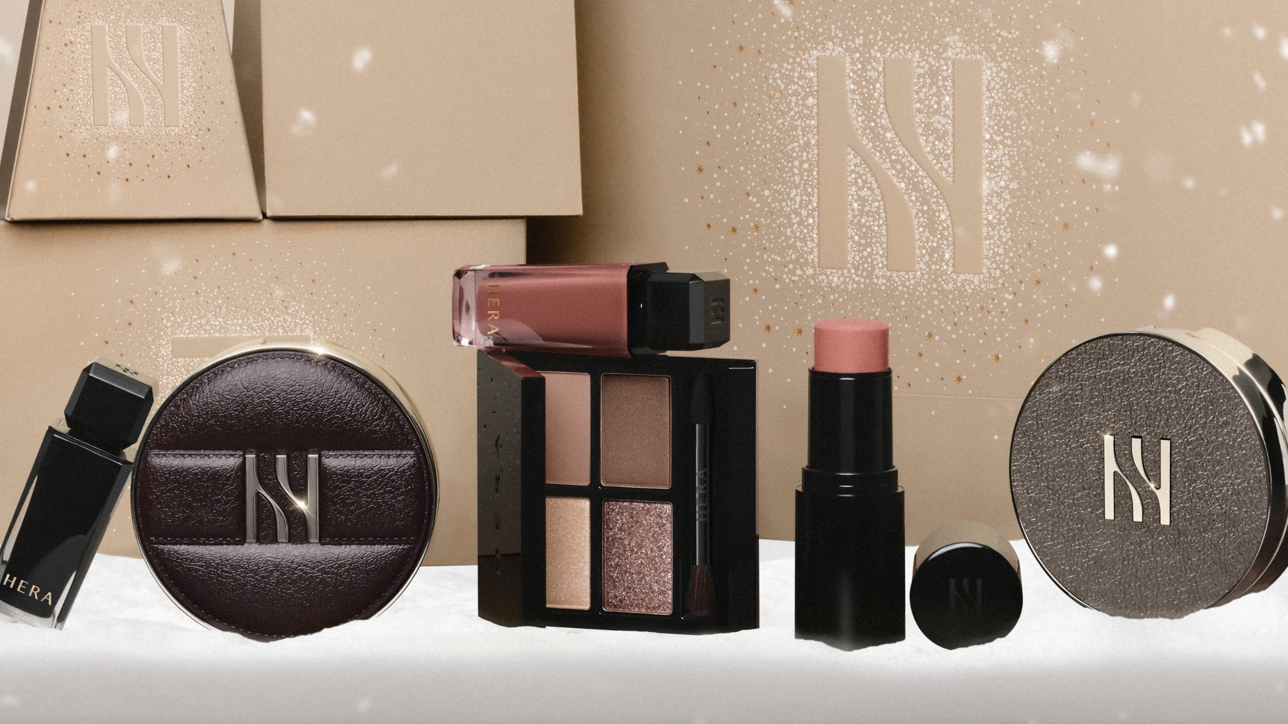 HERA 2025 Holiday collection “All that Glam” 