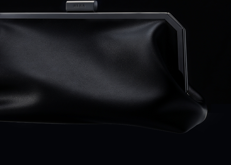 HERA × MARKGONG : ROAD TRIP 헤라 × 마크공 : 로드 트립, 도시의 틀을 깨고 자유를 입다. mob_26_12_00