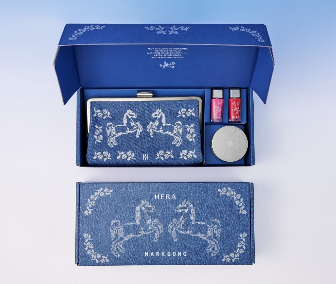 HERA × MARKGONG : ROAD TRIP 헤라 × 마크공 : 로드 트립, 도시의 틀을 깨고 자유를 입다. mob_26_12_13