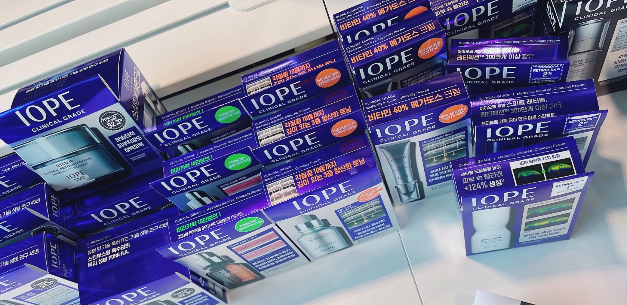 REFRAMING IOPE in MBS MBS 시대, IOPE를 다시 보이게 하다 26_31_03_grid_02