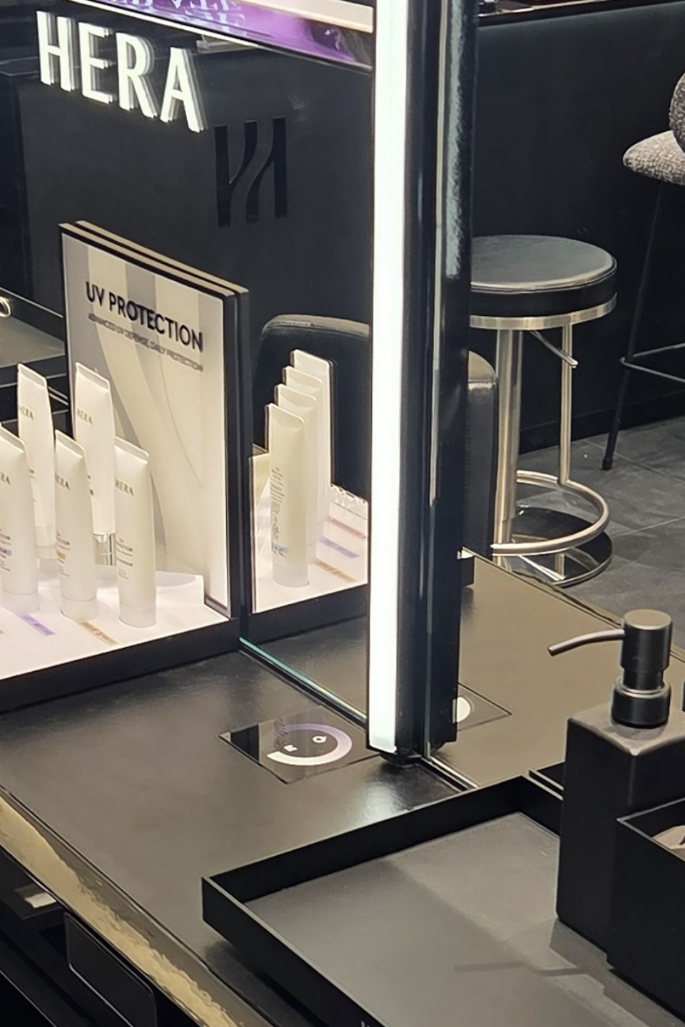 HERA Opens at Shinsegae Department Store Gangnam 헤라 신세계 백화점 강남점 오픈 26_32_10_da2_00