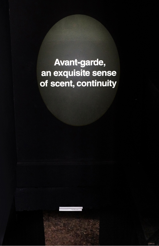 AVANT-GARTE, AN EXQUISITE SENSE OF SCENT, CONTINUITY Longtake, 향과 지속성에 관한 예민한 감각 展